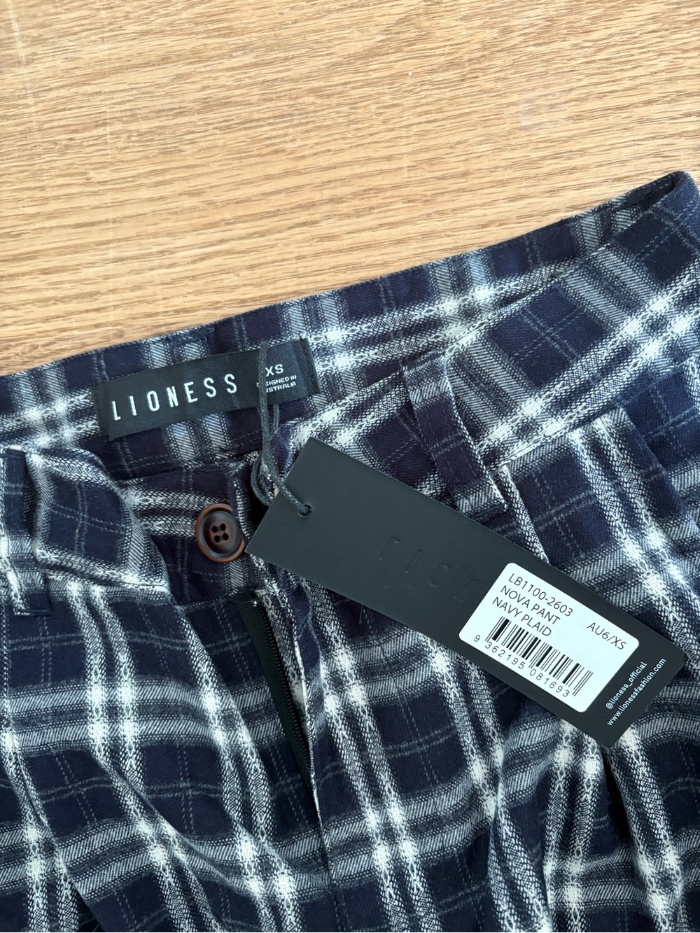 Lioness pants - Picture 2 of 2